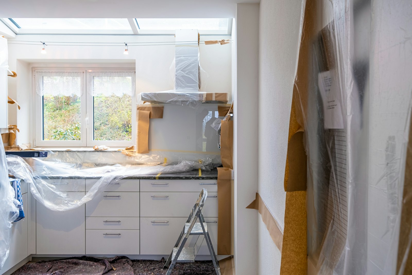 Kitchen before renovation